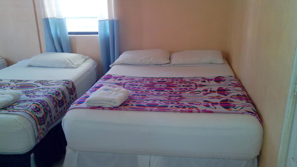 Don Santiago Guesthouse Downtown San Ignacio Exterior photo